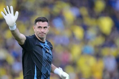 Kalau Argentina Juara Piala Dunia Lagi, Emi Martinez Siap Pertimbangkan Pensiun dari Timnas