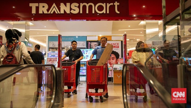 TV dan Kulkas Diskon Besar di Transmart Full Day Sale, Harganya Bikin Hemat