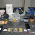 Polda Metro Jaya Bongkar Lab Tembakau Sintetis di Gambir, Satu Orang Diamankan