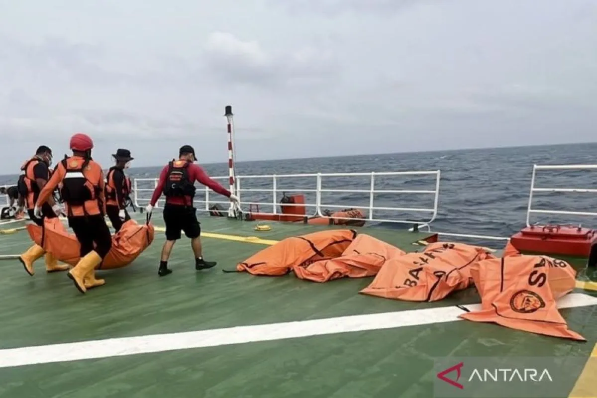 Tim SAR Temukan 10 Jasad Korban KM Virgo, Total Korban Meninggal Jadi 52 Orang