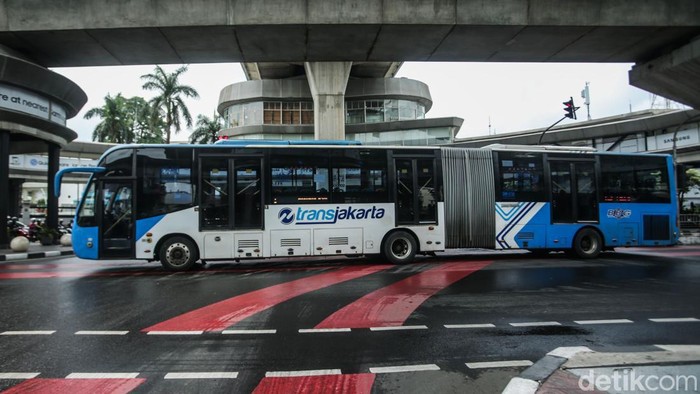 TransJakarta Klarifikasi Isu Cuti Pengemudi Ditolak Sebelum Kecelakaan Dua Bus di Jaksel
